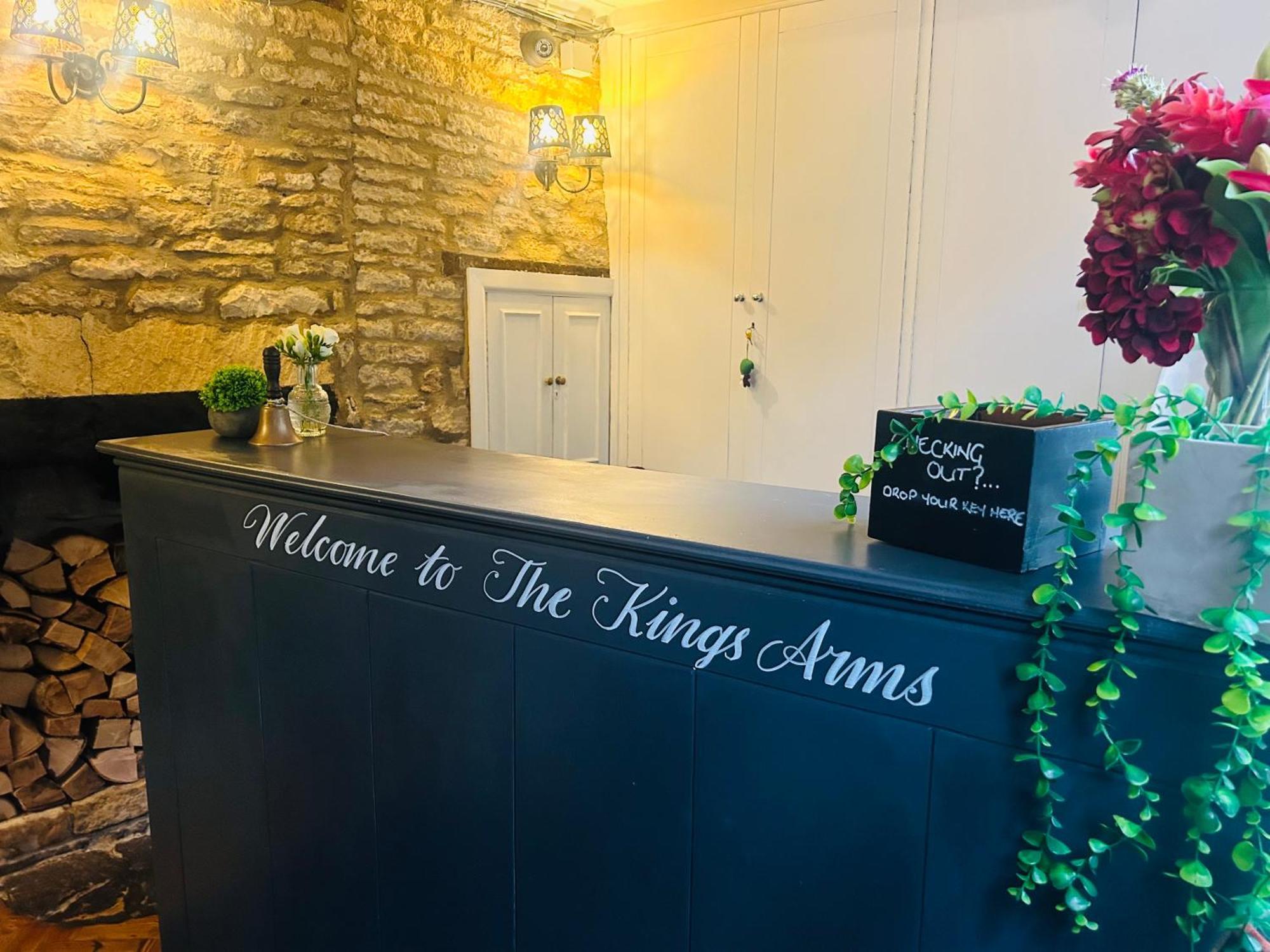 The Kings Arms Hotel Stow-on-the-Wold Dış mekan fotoğraf